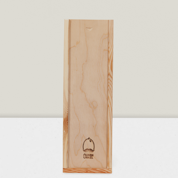 Holzbox mit Logo von OlivenOnkel